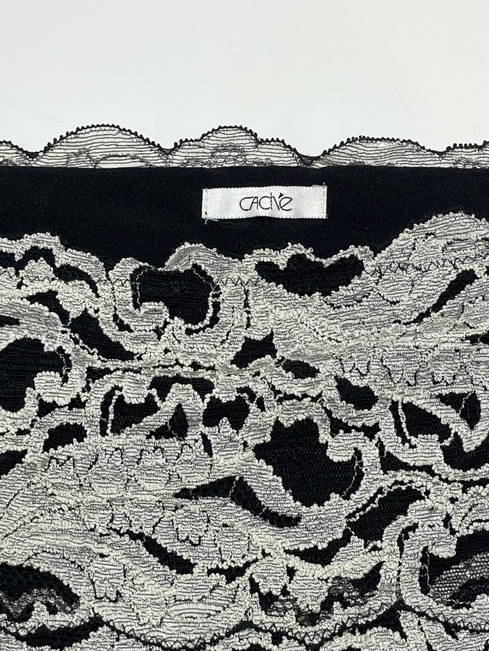 Vintage Cache Lace Black and White Top Made in USA - Picture 2 of 9